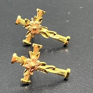 14k OR Heart Yellow Rose Gold Small Cross Crucifix Stud Earrings With Leaves